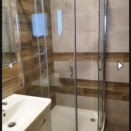 Villa Krotoszyce 3*